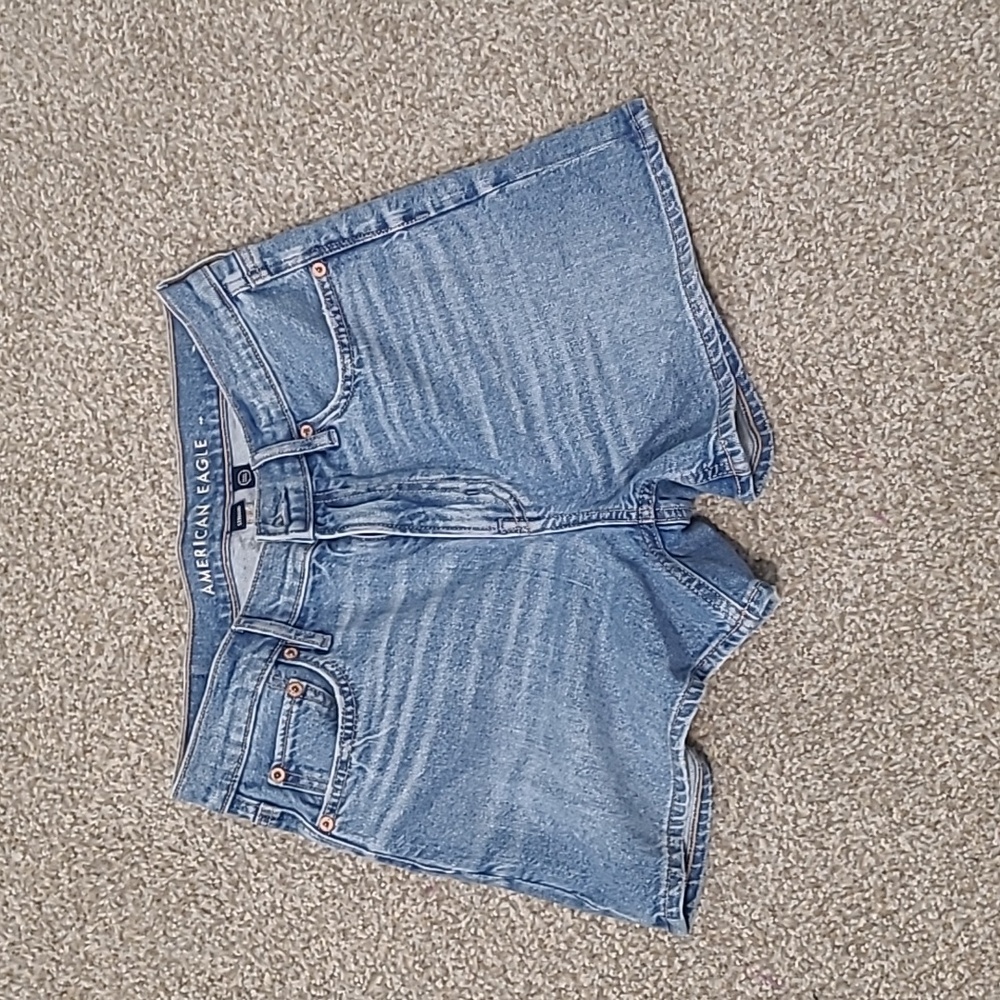 American Eagle Denim Shorts (size 2)